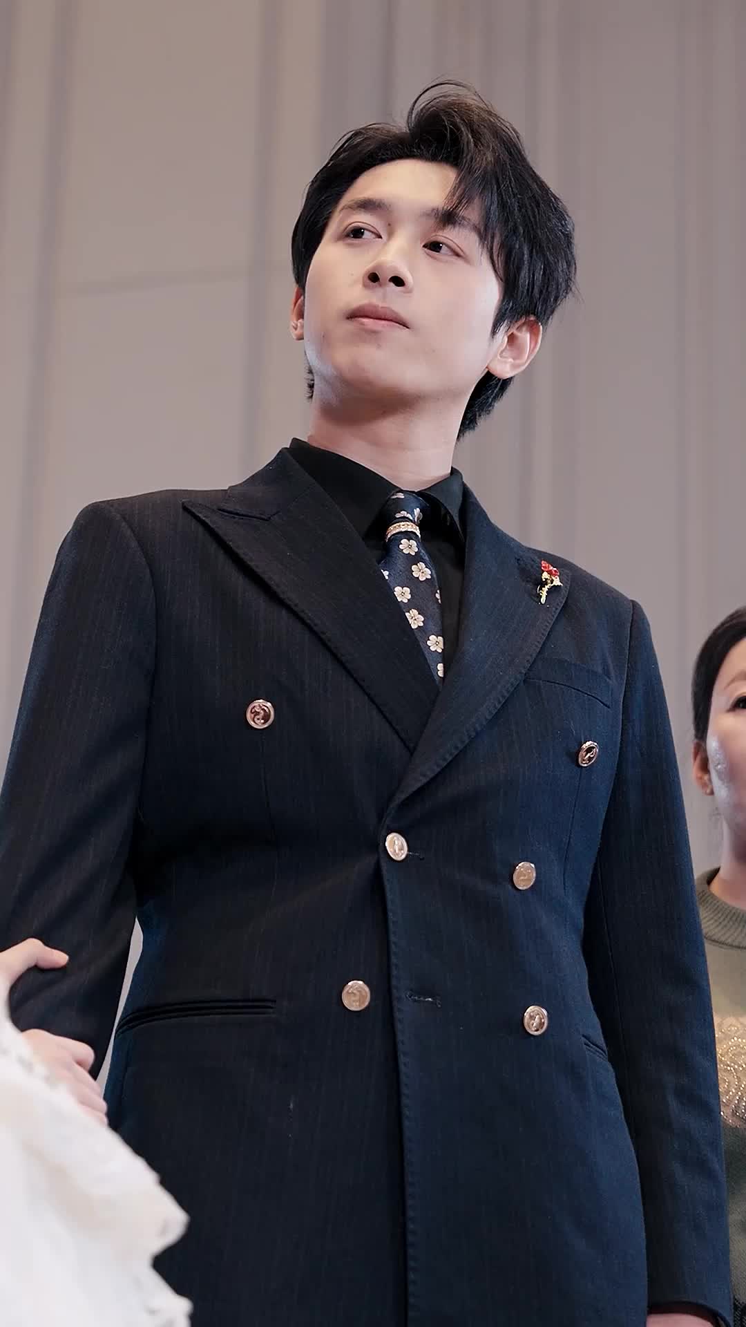 77. Bölüm - İhanetçisi Ondan Şifa İstiyor